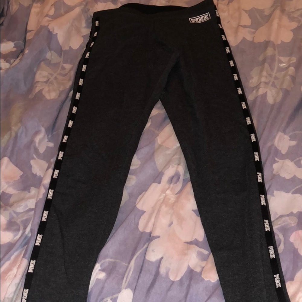 VS pink leggings